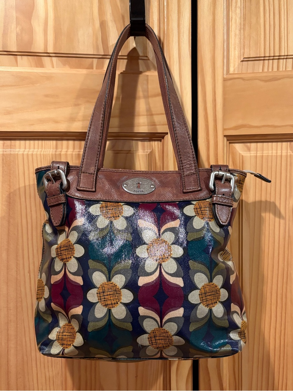 Fossil Key-Per Vintage Coated
Canvas Floral Tote Bag Boho Y2K